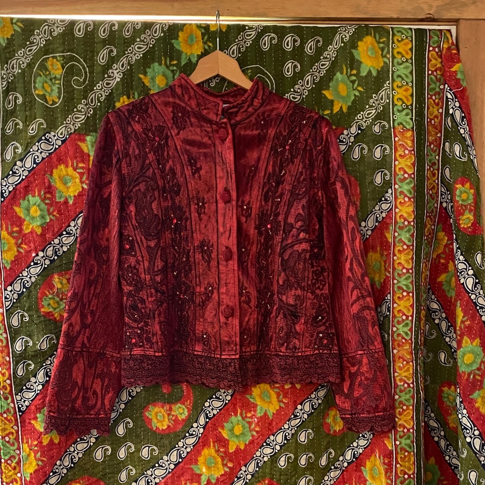 Elegant Embroidered Red Women's Jacket